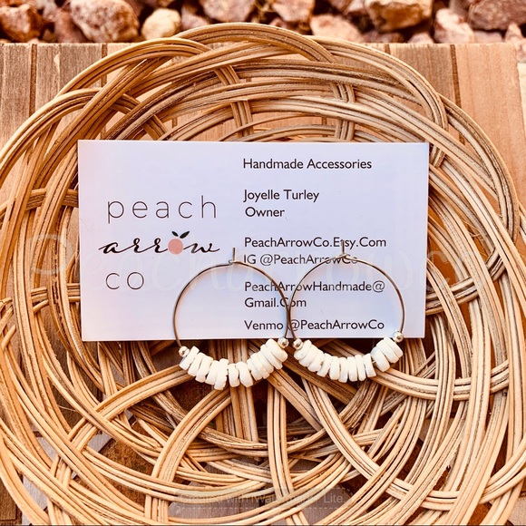 the ARIA style handmade shell earrings - Picture 2 of 3